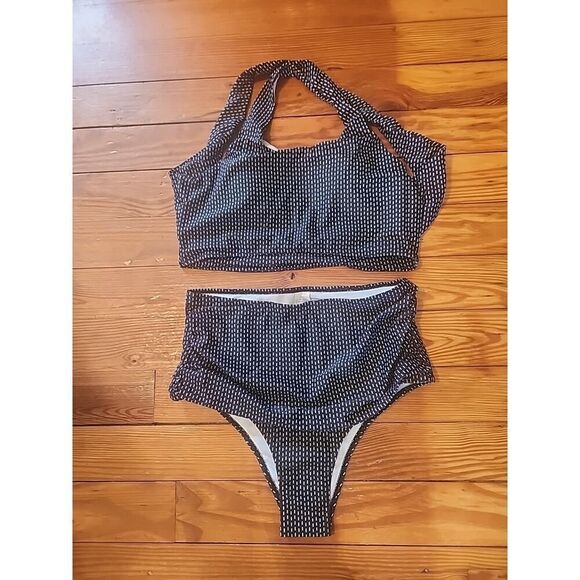 Meet Curve Swimsuit Large L LARGE Two Piece Padded Bra High Waist Black White - Picture 1 of 3